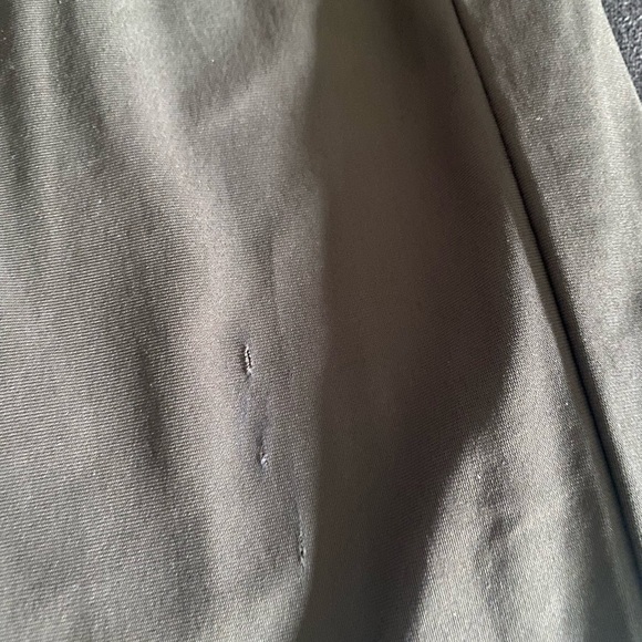 Lululemon Women's Casual Olive Green Pants in Size 8 - Picture 8 of 9